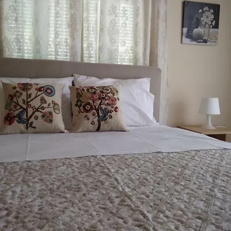 Paraskevi's House Apartament *