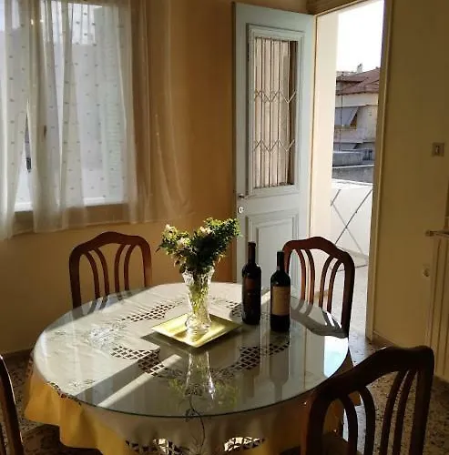 Paraskevi's House Appartement *